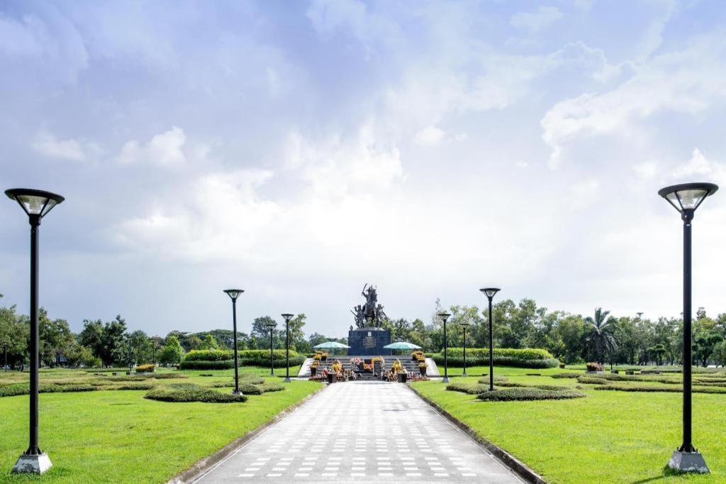 Bussarakam Place Hotel Чантабури Экстерьер фото